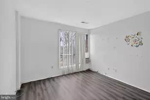 7957 Riggs Rd, Hyattsville, MD 20783 - Photo 11