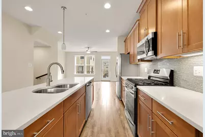 4707 Van Buren Street, Riverdale, MD 20737 - Photo 9