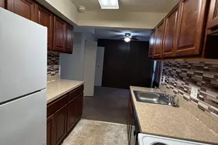 7828 Hanover Pkwy, Greenbelt, MD 20770 - Photo 7