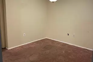 7828 Hanover Pkwy, Greenbelt, MD 20770 - Photo 9