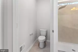 11900 Wynnifred Pl, Glenn Dale, MD 20769 - Photo 25