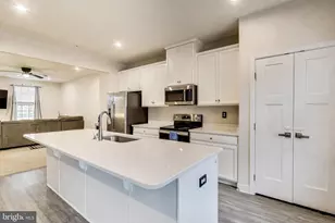 14730 Mattawoman Dr, Brandywine, MD 20613 - Photo 3