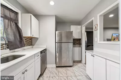 818 Neptune Avenue, Oxon Hill, MD 20745 - Photo 9