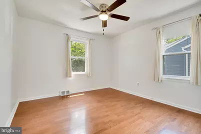 5010 Sheridan Street, Riverdale, MD 20737 - Photo 9
