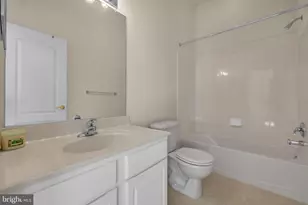 10002 Timberwood Ct, Upper Marlboro, MD 20772 - Photo 9