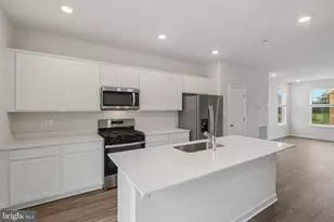 7432 Calm Retreat Blvd, Brandywine, MD 20613 - Photo 9