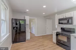 1816 Maple Ln, Accokeek, MD 20607 - Photo 17