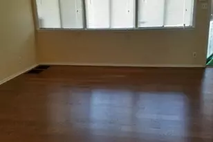 3928 Stone Gate Dr, Suitland, MD 20746 - Photo 9