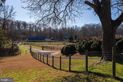 19209 Croom Road, Brandywine, MD 20613 - Photo 5
