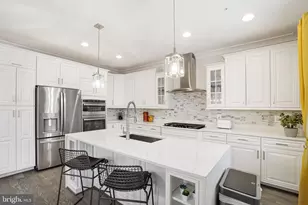 600 Halsey Way, National Harbor, MD 20745 - Photo 15