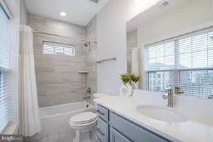 600 Halsey Way, National Harbor, MD 20745 - Photo 47