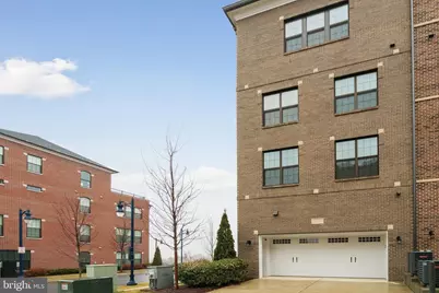 600 Halsey Way, National Harbor, MD 20745 - Photo 55