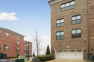 600 Halsey Way, National Harbor, MD 20745 - Photo 55