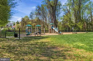 15610 Beech Tree Pkwy, Upper Marlboro, MD 20774 - Photo 47