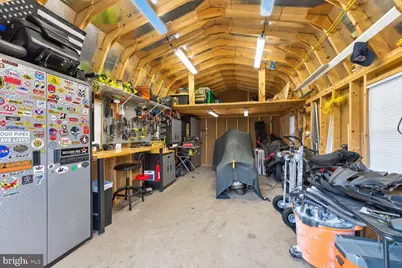 6910 Gateway Boulevard, District Heights, MD 20747 - Photo 5