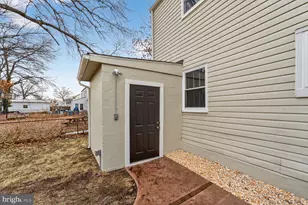 6910 Gateway Blvd, District Heights, MD 20747 - Photo 21