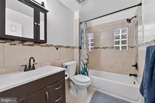 6910 Gateway Blvd, District Heights, MD 20747 - Photo 19