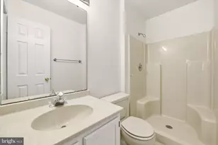 5301 Broadwater St, Temple Hills, MD 20748 - Photo 19