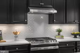 9073 Ballotade St, Upper Marlboro, MD 20772 - Photo 3