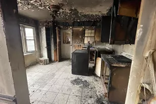 5203 Oahu Ct, Temple Hills, MD 20748 - Photo 7