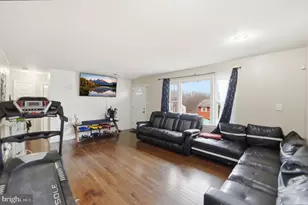 7421 Hendricks Dr, Hyattsville, MD 20784 - Photo 11