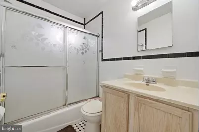 7421 Hendricks Drive, Hyattsville, MD 20784 - Photo 5