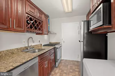 3450 Toledo Terrace #727, Hyattsville, MD 20782 - Photo 9