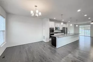 15501 Newtonmore Ln, Upper Marlboro, MD 20774 - Photo 3