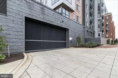 145 Riverhaven Dr #518, Oxon Hill, MD 20745 - Photo 3