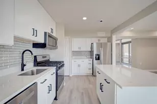 8675 Greenbelt Rd, Greenbelt, MD 20770 - Photo 9