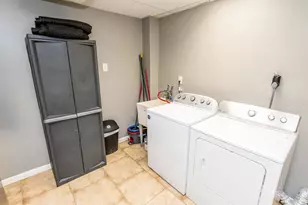 10912 Phillips Dr, Upper Marlboro, MD 20772 - Photo 33