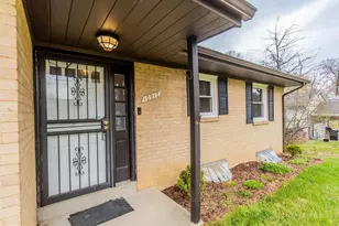 10912 Phillips Dr, Upper Marlboro, MD 20772 - Photo 3