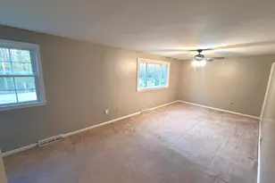 7008 Berkshire Dr, Temple Hills, MD 20748 - Photo 17
