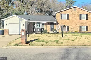 7008 Berkshire Dr, Temple Hills, MD 20748 - Photo 1