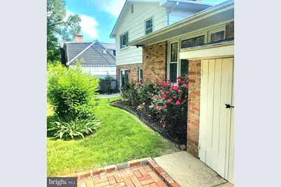 7008 Berkshire Drive, Temple Hills, MD 20748 - Photo 37