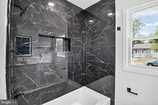 2211 Vermont Ave, Landover, MD 20785 - Photo 9