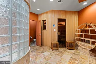 12813 Vicar Woods Ln, Bowie, MD 20720 - Photo 27