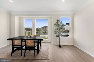 129 Smt Pt Blvd, Bowie, MD 20716 - Photo 13