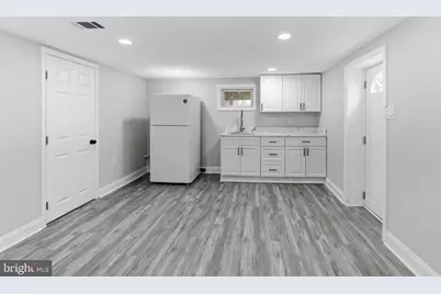 4212 Byers Street #B, Capitol Heights, MD 20743 - Photo 7