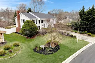 16203 Audubon Ln, Bowie, MD 20716 - Photo 3