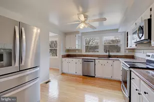 16203 Audubon Ln, Bowie, MD 20716 - Photo 13