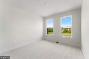 113 Smt Pt Blvd, Bowie, MD 20716 - Photo 31