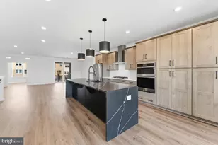 115 Smt Pt Blvd, Bowie, MD 20716 - Photo 5