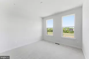 115 Smt Pt Blvd, Bowie, MD 20716 - Photo 25