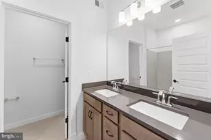 115 Smt Pt Blvd, Bowie, MD 20716 - Photo 27