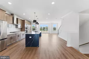 115 Smt Pt Blvd, Bowie, MD 20716 - Photo 7