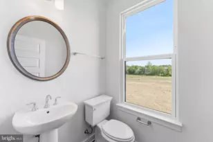 115 Smt Pt Blvd, Bowie, MD 20716 - Photo 11