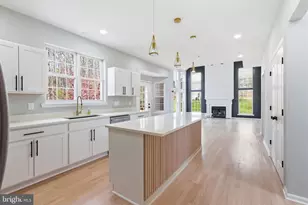 2002 Thistlewood Dr, Fort Washington, MD 20744 - Photo 15