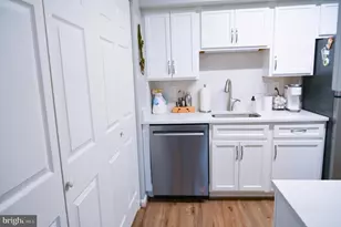 111 Firethorn Ct, Upper Marlboro, MD 20774 - Photo 9