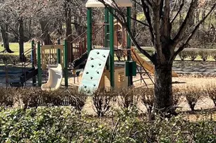 5202 Maries Retreat Dr, Bowie, MD 20720 - Photo 5